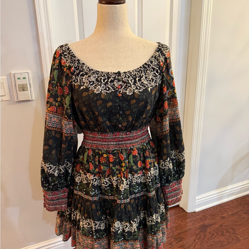 Alice and Olivia Clementina Size 10 Floral Smocked  Dress